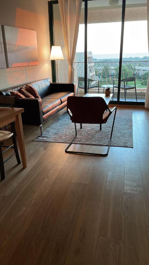 קיסריה נאות גולף- Oren Apartment Екстериор снимка